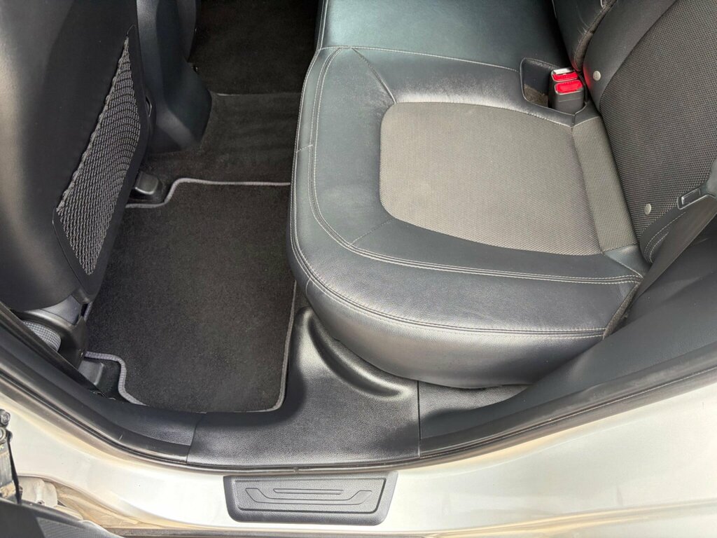 Kia Sportage 1.7 Crdi 3 114 Bhp Silver #23