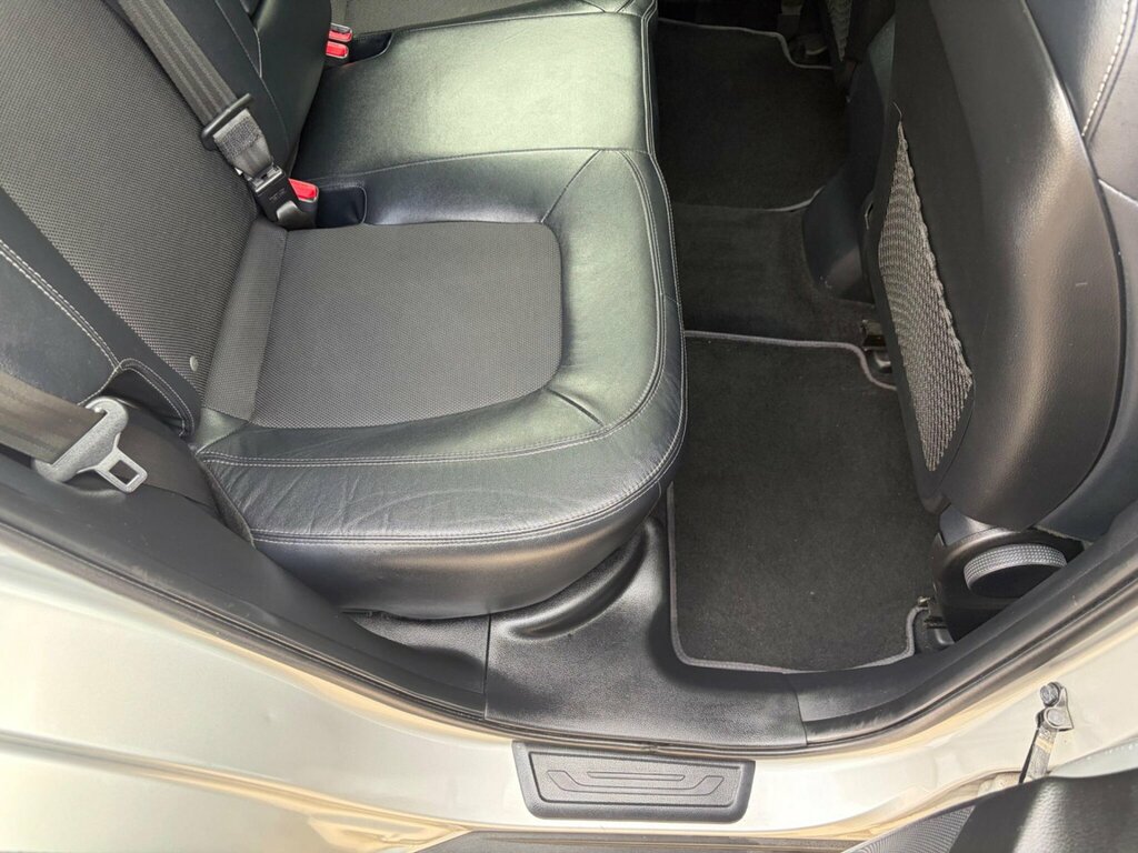 Kia Sportage 1.7 Crdi 3 114 Bhp Silver #29