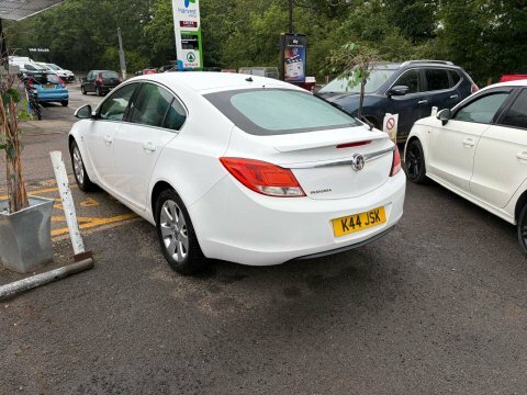 Vauxhall Insignia 1.8 Insignia Sri K44JSK White #3