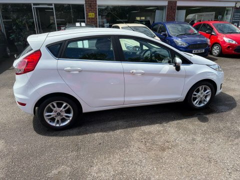 Ford Fiesta 1.5 Tdci Zetec FP65WEA White #3
