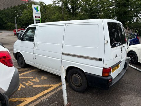 Volkswagen Transporter 1200Cvncc Swb2.5tdi White #11