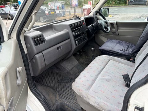 Volkswagen Transporter 1200Cvncc Swb2.5tdi White #14