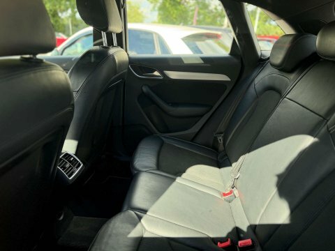 Audi Q3 2.0 Tdi S Line  #8