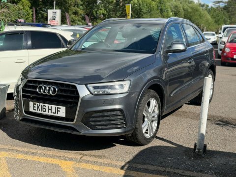 Audi Q3 2.0 Tdi S Line  #3