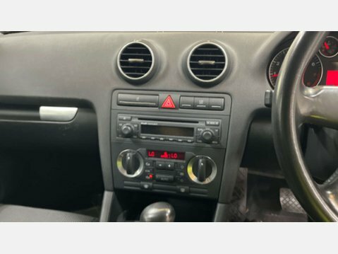 Audi A3 2.0 Tfsi S Line Special Edition Sportback Petr Grey #16