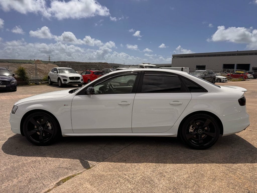 Audi A4 2L Black Edition White #5