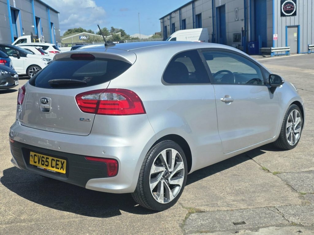 Kia RIO 1.4L 3 Silver #3