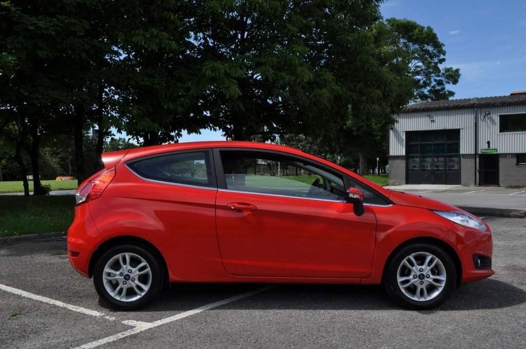 Ford Fiesta 1.3L Zetec Red #2