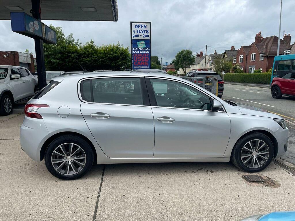 Peugeot 308 Hatchback 1.6 Bluehdi Allure Euro 6 Ss 201 Silver #3