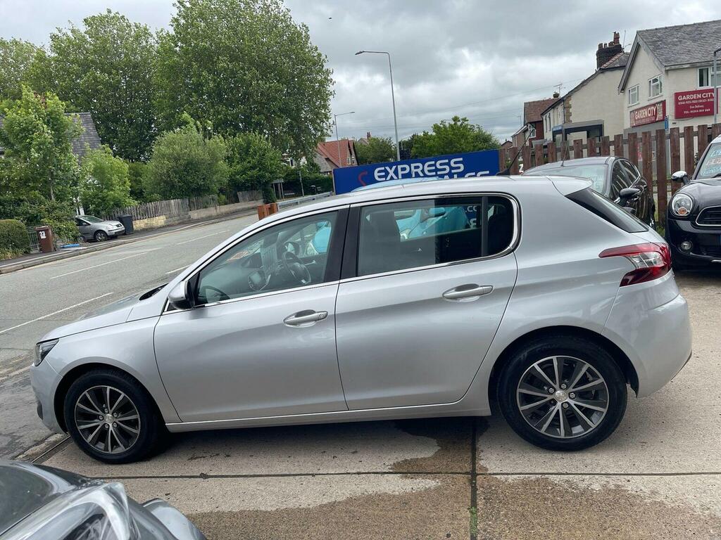 Peugeot 308 Hatchback 1.6 Bluehdi Allure Euro 6 Ss 201 Silver #6