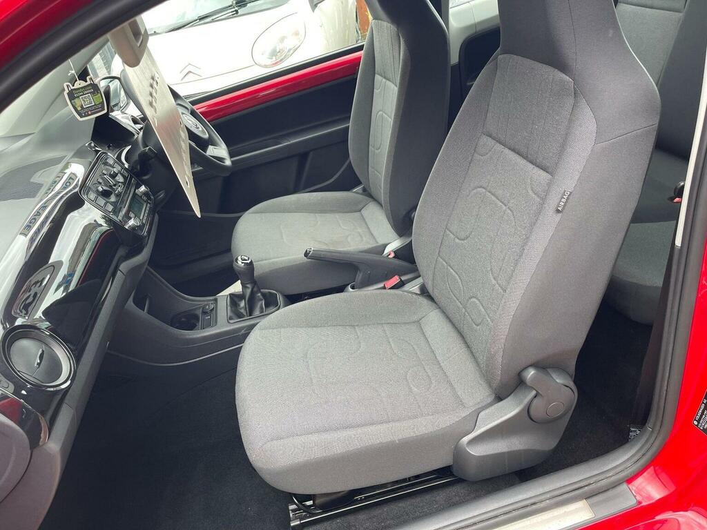 Volkswagen Up 1.0 High Up Red #20