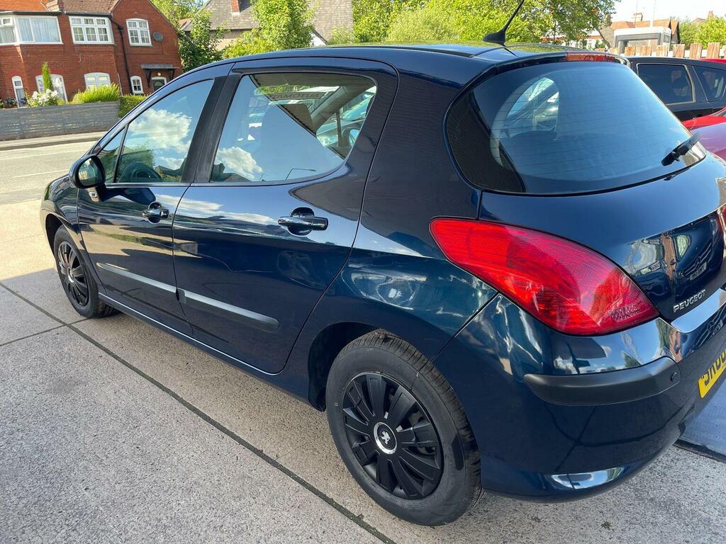 Peugeot 308 Hatchback Grey #19