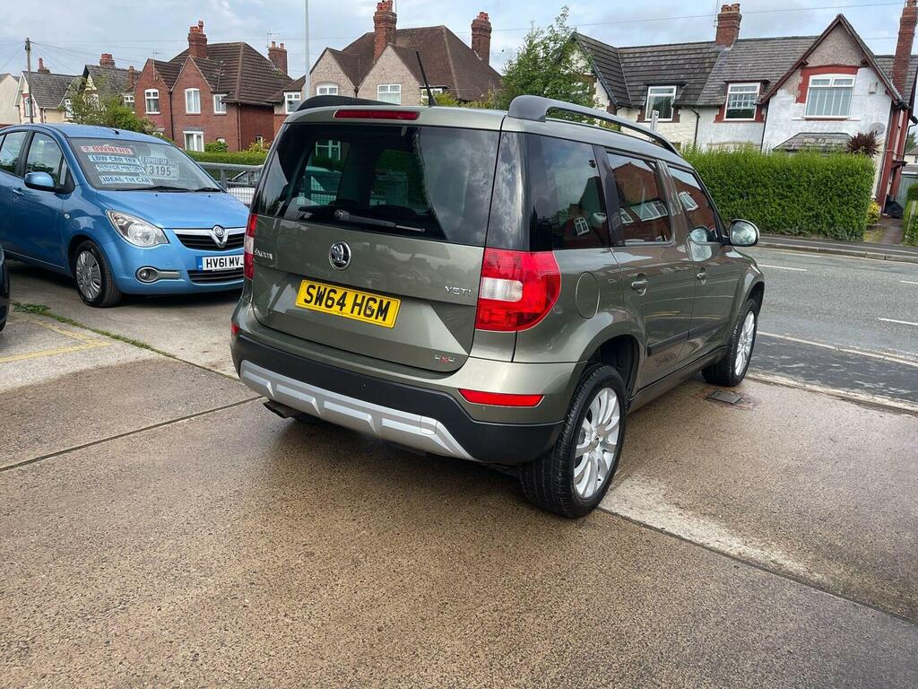 Skoda Yeti 2.0 Tdi Se Outdoor 4Wd Euro 5 Green #2