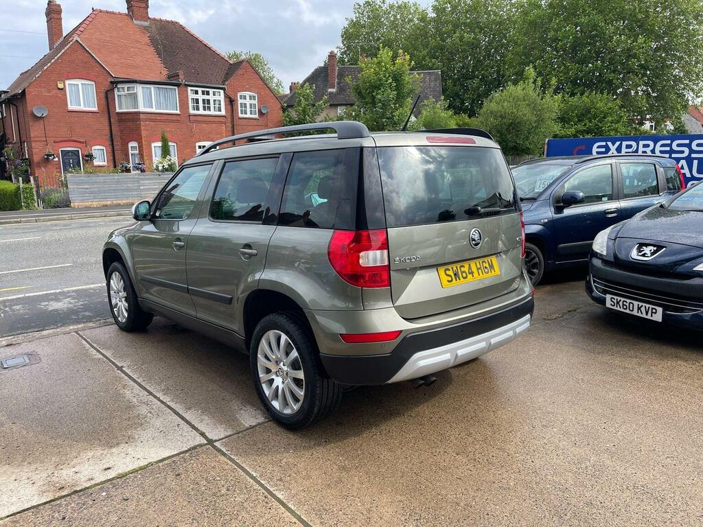 Skoda Yeti 2.0 Tdi Se Outdoor 4Wd Euro 5 Green #5
