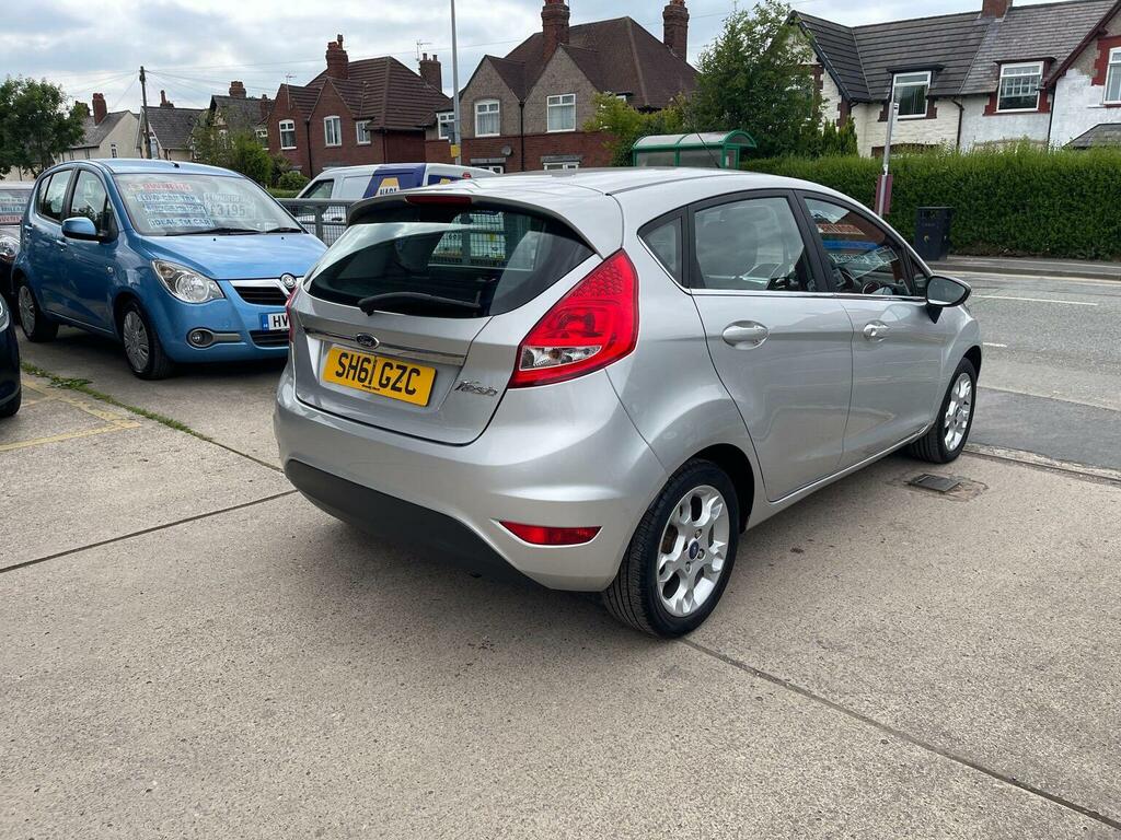 Ford Fiesta 1.25 Zetec Silver #2