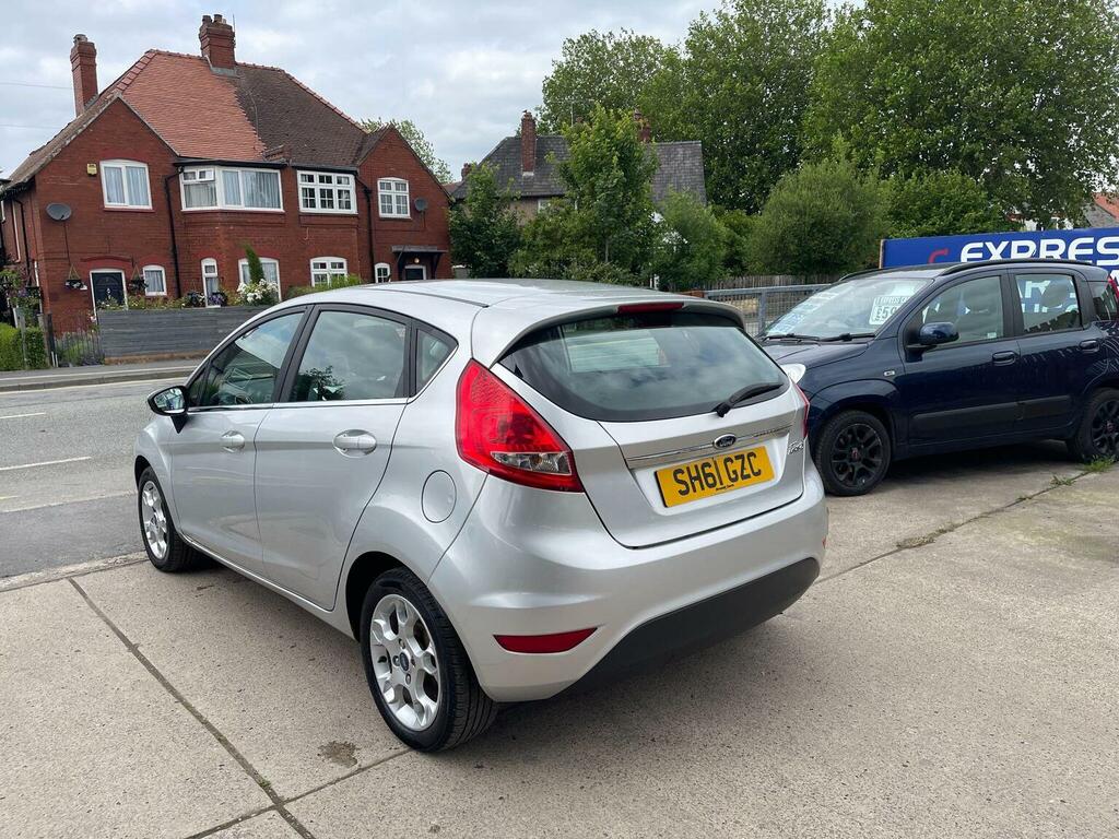 Ford Fiesta 1.25 Zetec Silver #5