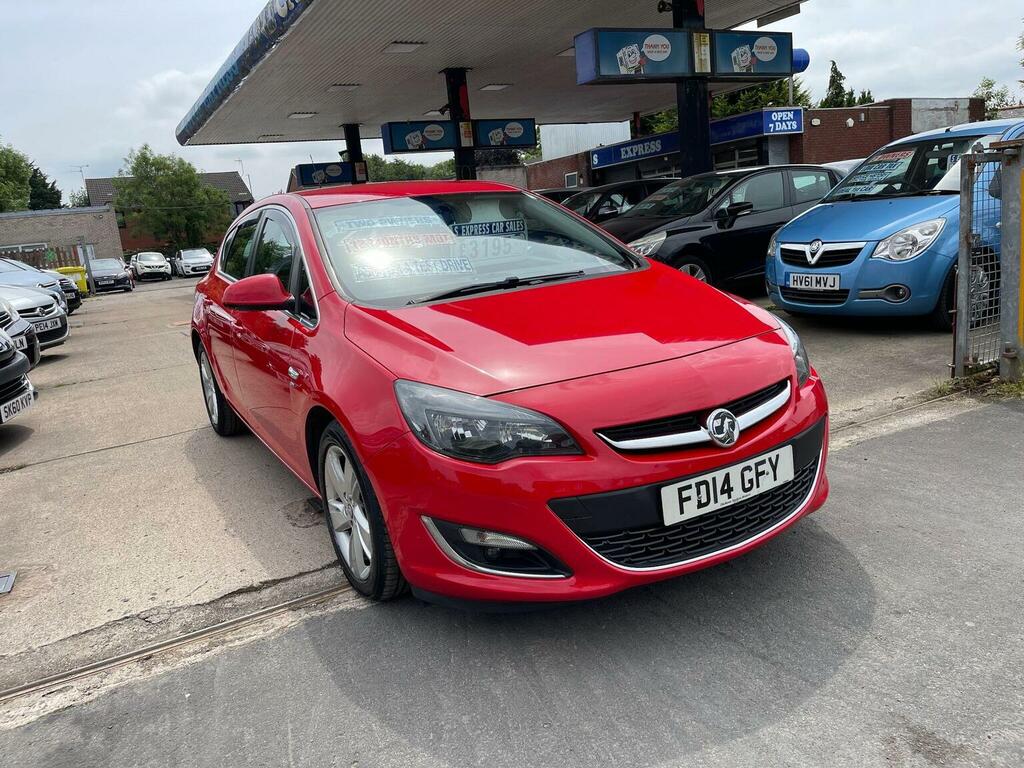 Vauxhall Astra 1.4T 16V Sri Euro 5 Red
