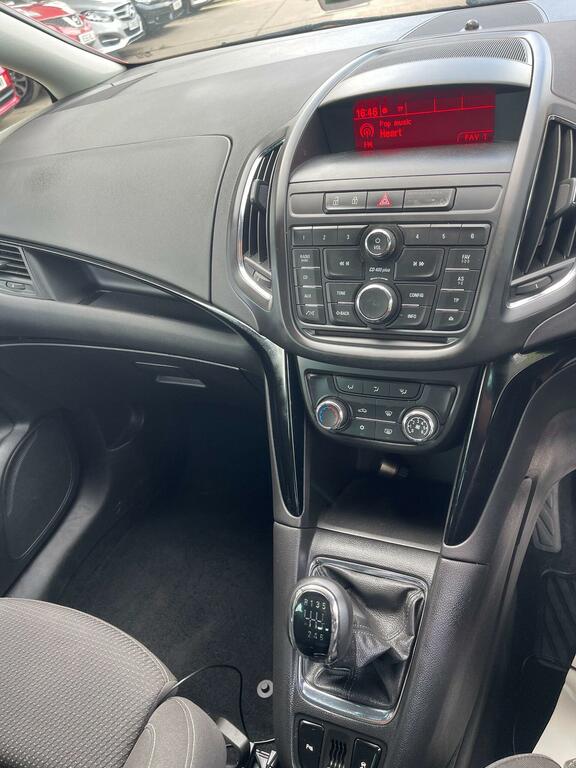 Vauxhall Zafira Tourer 2.0 Tech Line Cdti White #12