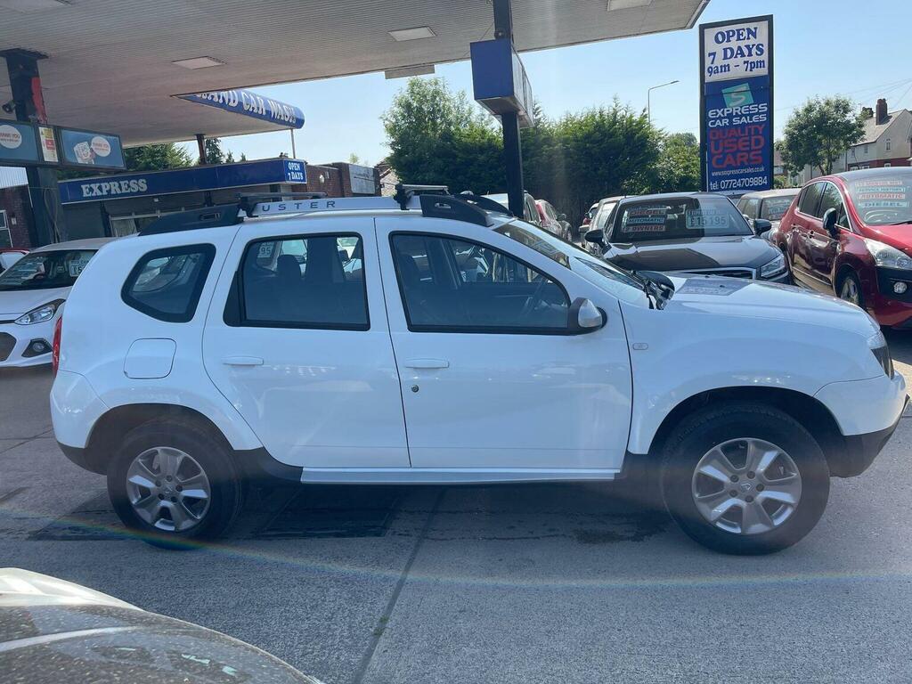 Dacia Duster 1.5 Dci Laureate Euro 6 Ss White #2