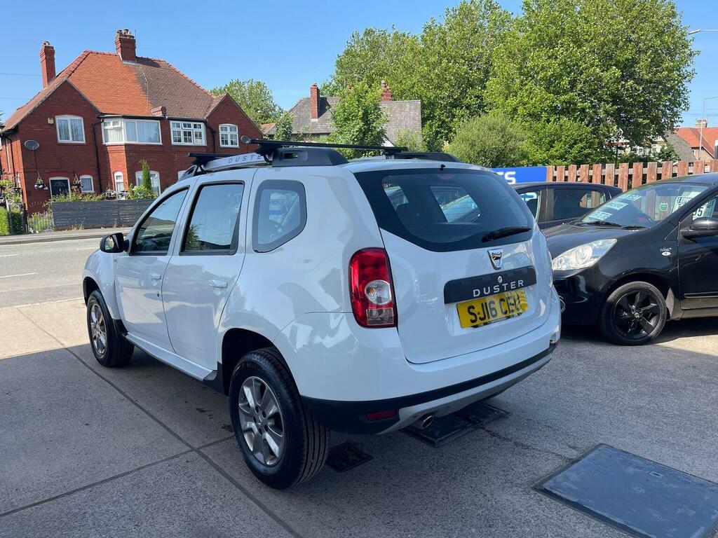 Dacia Duster 1.5 Dci Laureate Euro 6 Ss White #4