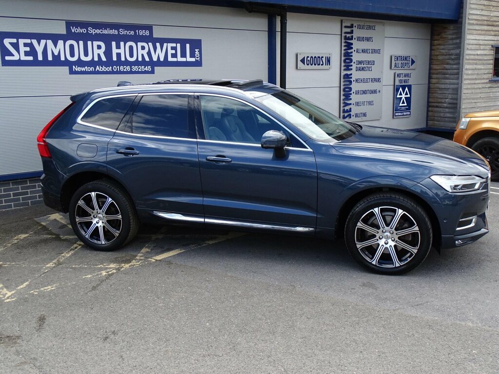 Volvo XC60 2.0 T5 Inscription Pro Awd Euro 6 Ss EU68KFC Blue #4
