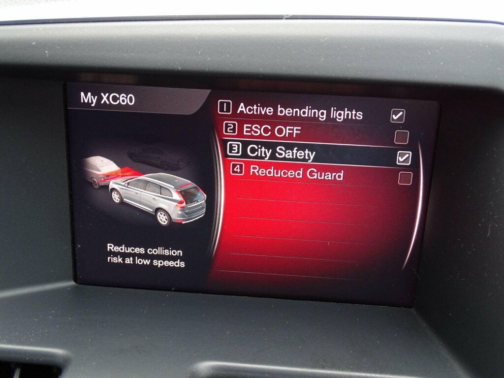 Volvo XC60 D4 R-design Blue #43