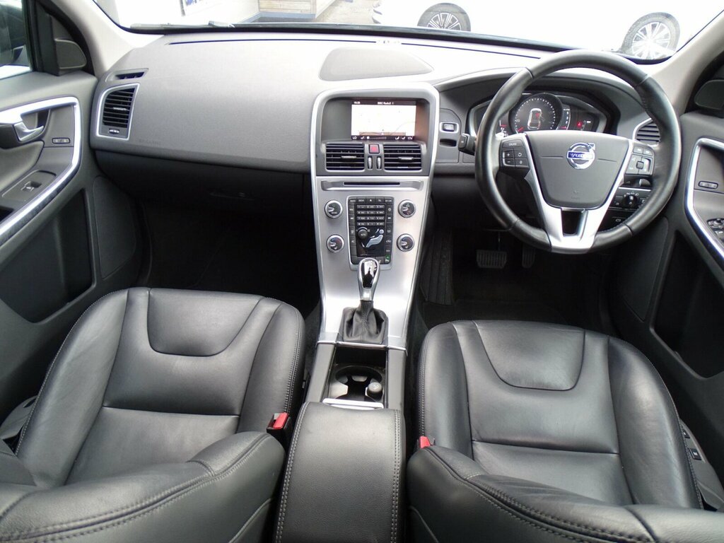 Volvo XC60 D4 R-design Blue #28