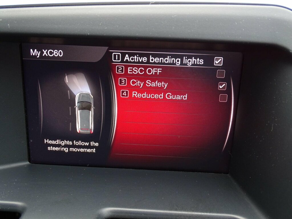 Volvo XC60 D4 R-design Blue #42