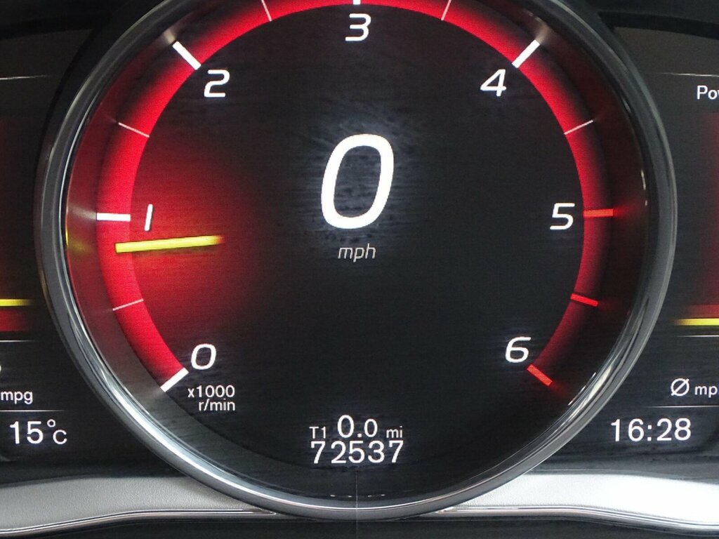 Volvo XC60 D4 R-design Blue #33