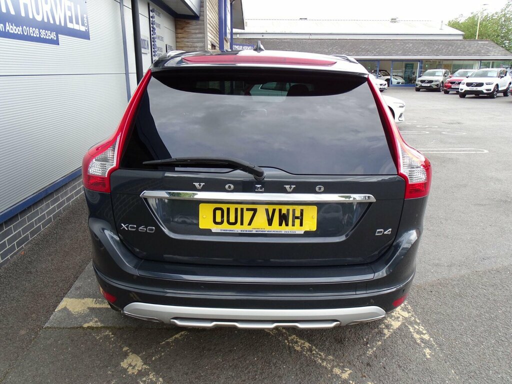 Volvo XC60 D4 R-design Blue #14