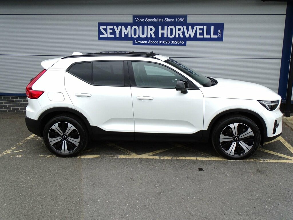 Volvo XC40 1.5H T5 Recharge 10.7Kwh Ultimate Dark Euro 6 White #5