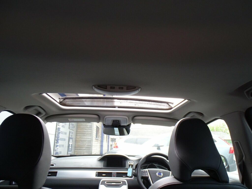 Volvo V70 D3 Se Lux Grey #16