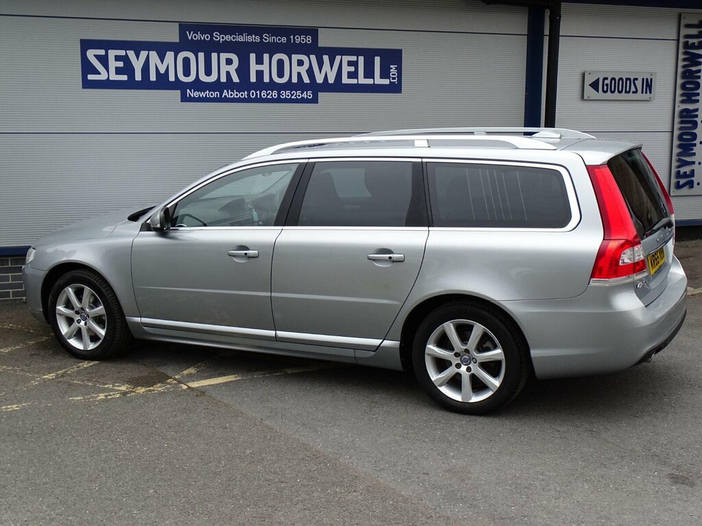 Volvo V70 D3 Se Lux Grey #9