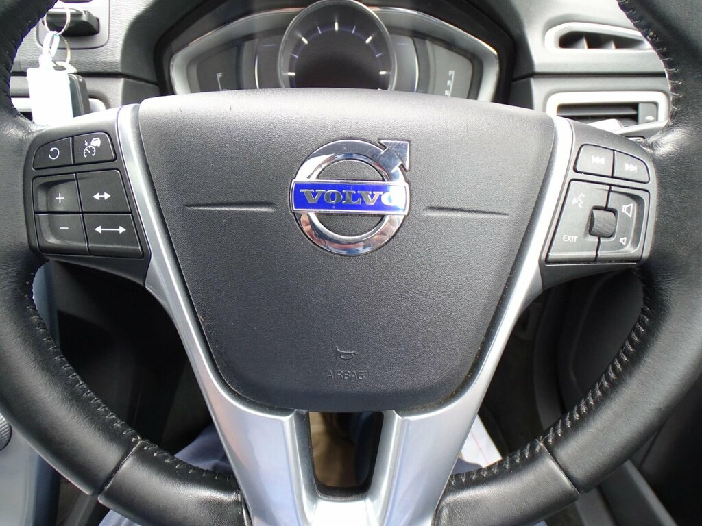 Volvo V70 D3 Se Lux Grey #33