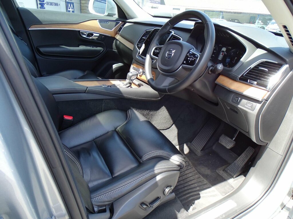 Volvo XC90 Inscription Black #22
