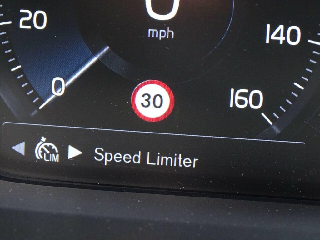 Volvo XC90 Inscription Black #42