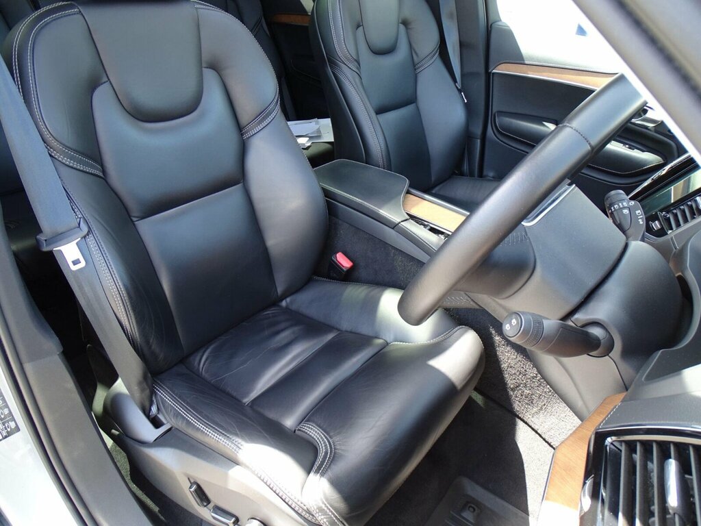 Volvo XC90 Inscription Black #21