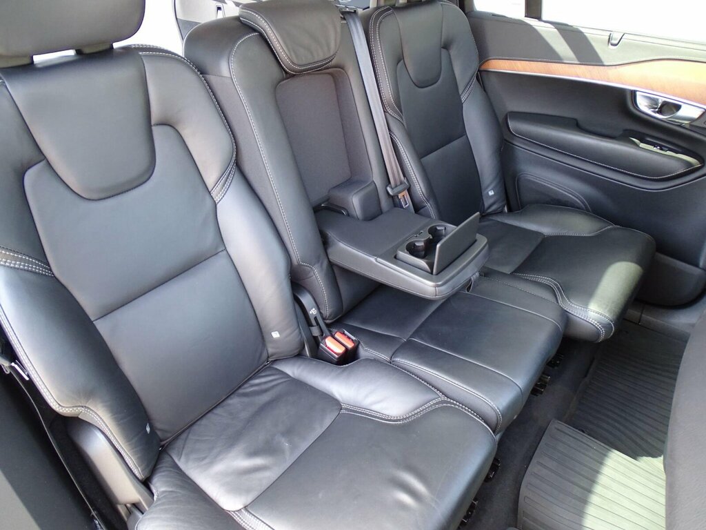 Volvo XC90 Inscription Black #26