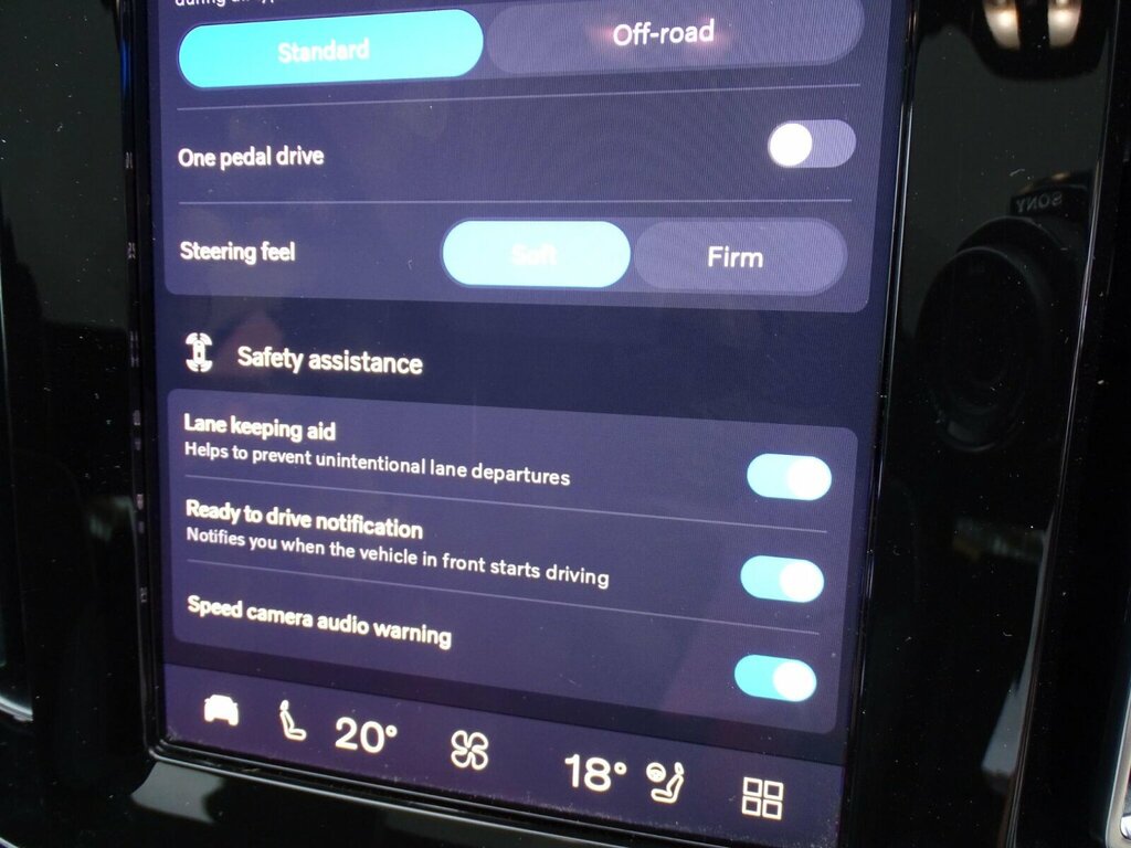 Volvo C40 Recharge Pro, Twin Motor Silver #48