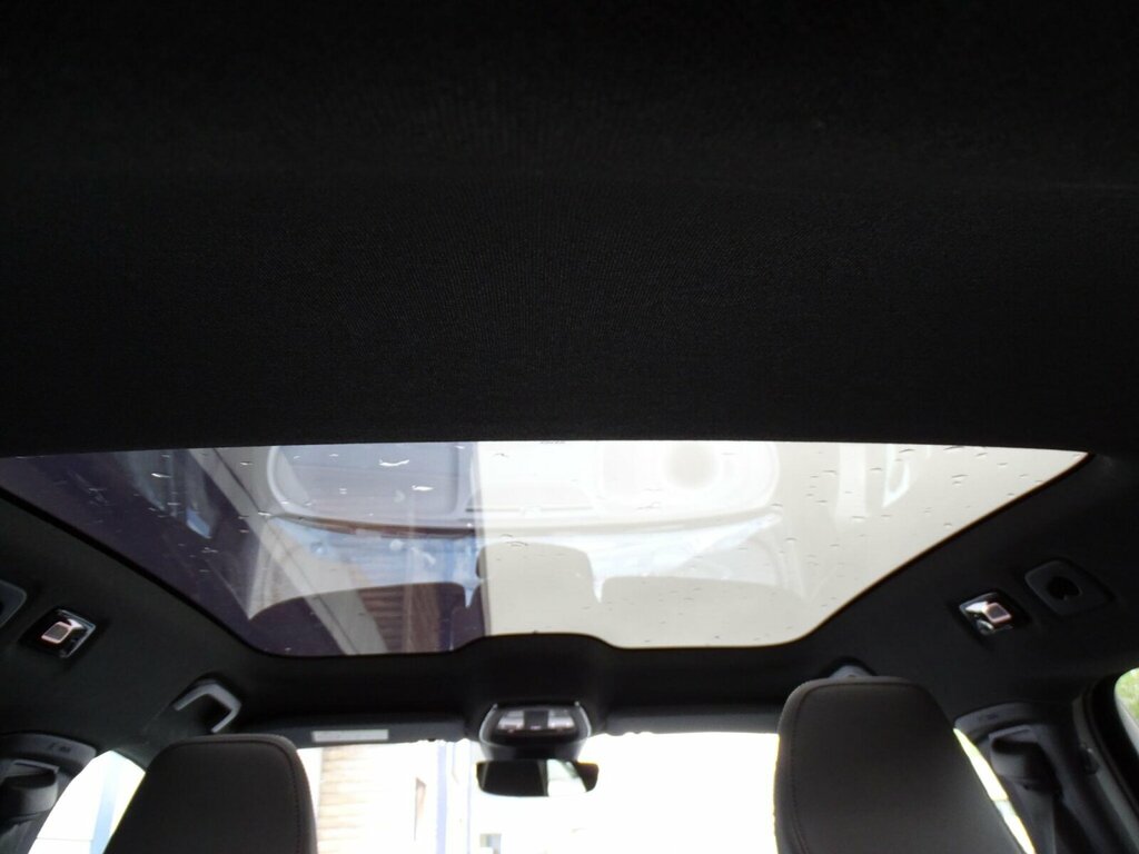 Volvo C40 Recharge Pro, Twin Motor Silver #17