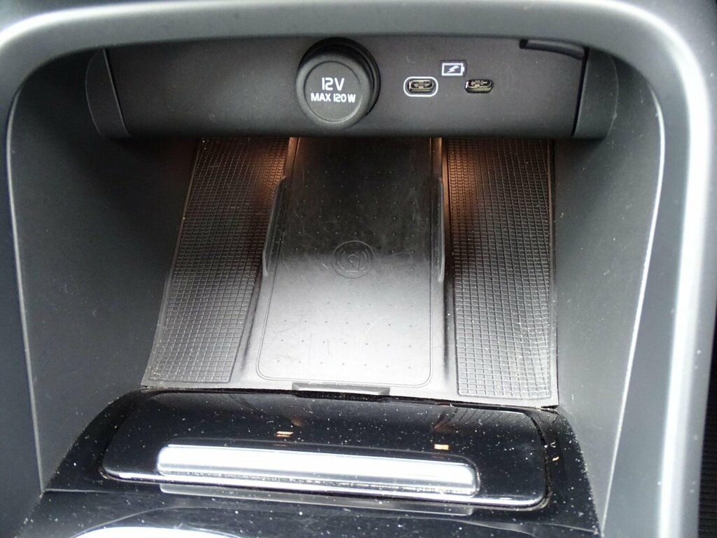 Volvo C40 Recharge Pro, Twin Motor Silver #50