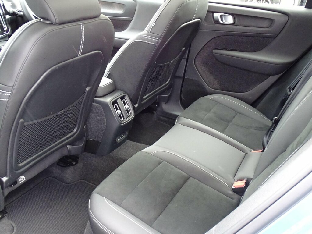 Volvo C40 Recharge Pro, Twin Motor Silver #32