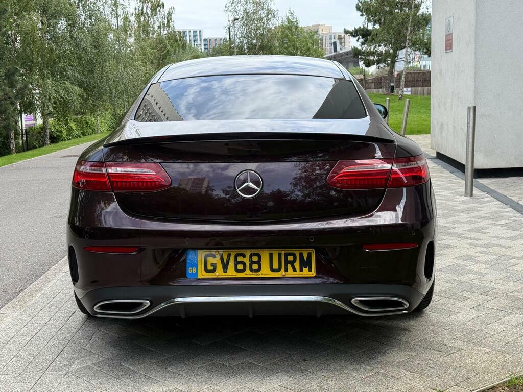 Mercedes-Benz E Class 2019 2.0 E220d Amg Line Coupe G-tronic Black #11