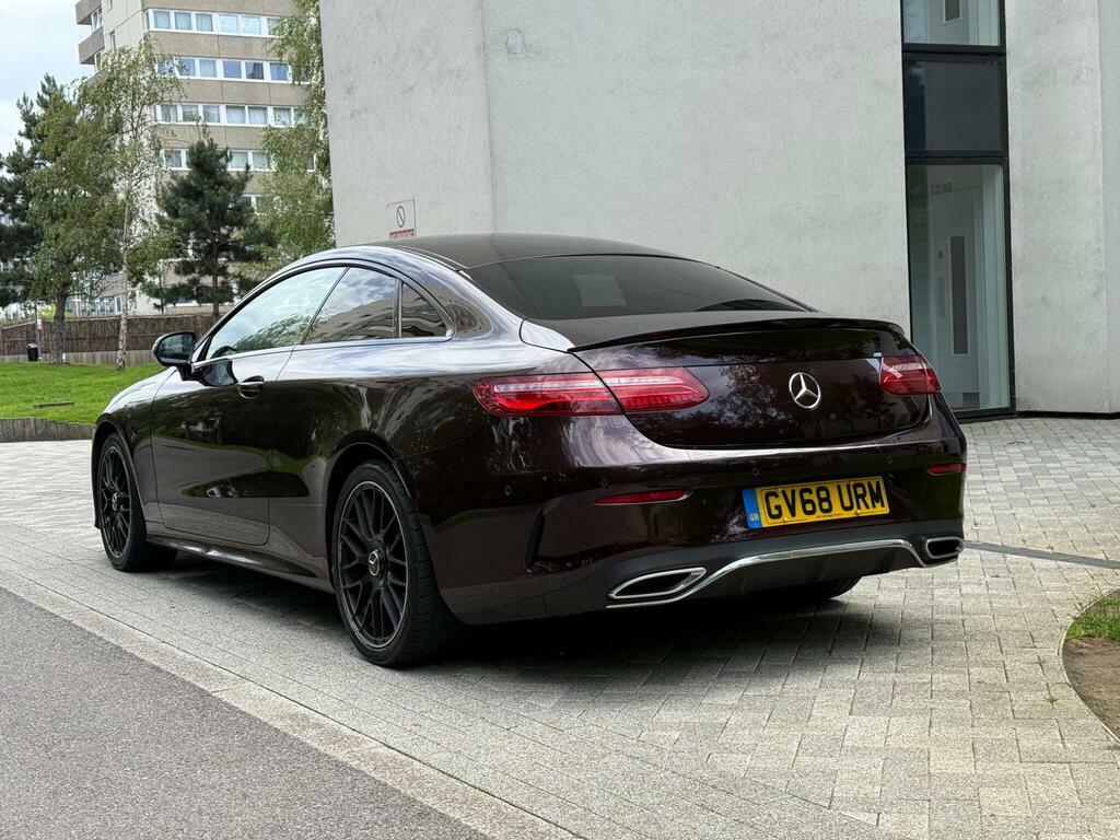 Mercedes-Benz E Class 2019 2.0 E220d Amg Line Coupe G-tronic Black #9