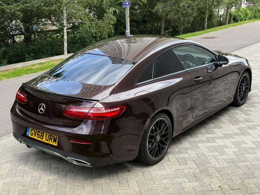 Mercedes-Benz E Class 2019 2.0 E220d Amg Line Coupe G-tronic Black #13