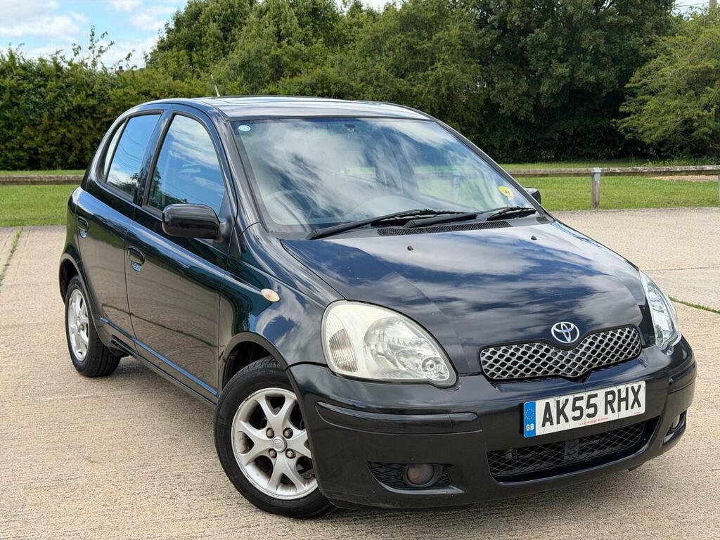 Toyota Yaris 1.3 Vvt-i T Spirit Black