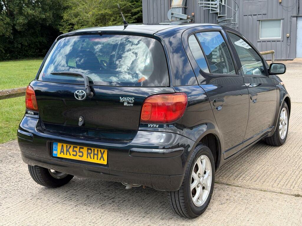 Toyota Yaris Hatchback Red #16
