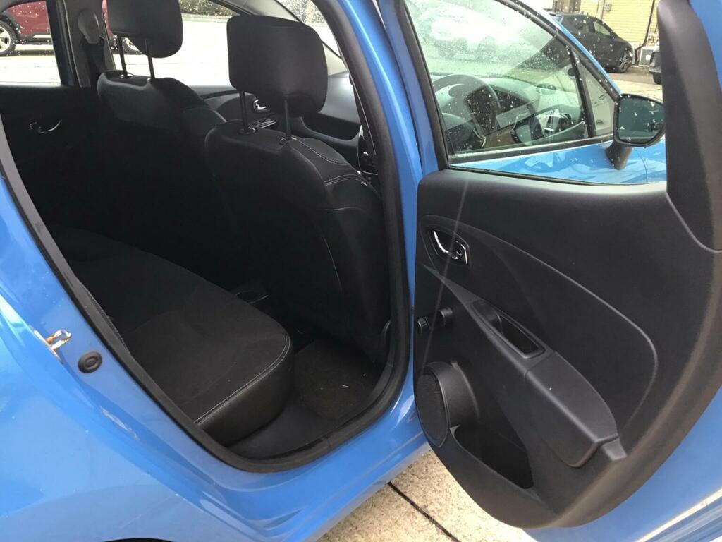 Renault Clio 1.1 Dynamique Medianav 75 Bhp Orange #34