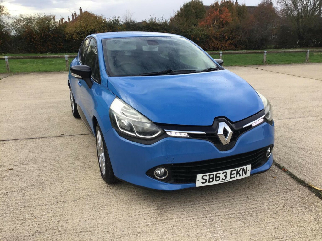 Renault Clio 1.1 Dynamique Medianav 75 Bhp Orange #43