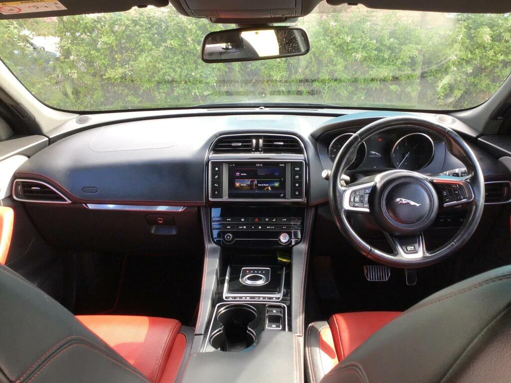 Jaguar F-Pace 2.0 D180 Portfolio Awd Euro 6 Ss Grey #42